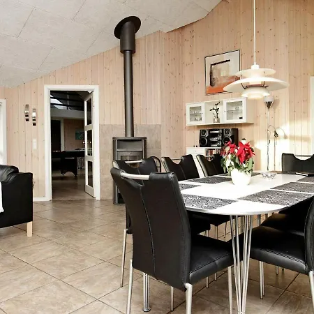 8 Person Holiday In Bl Vand בלבאנד