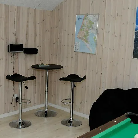 8 Person Holiday In Bl Vand בלבאנד